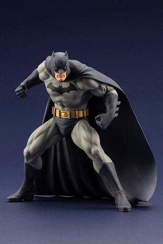 Statuette - Batman - Batman Hush 16 Cm 1/10